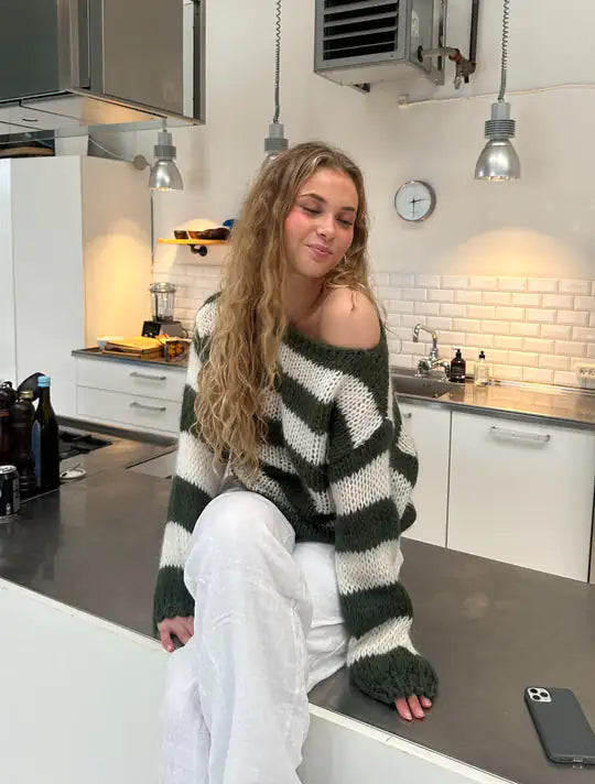 Ivy™ | TikToks Virala Oversized Tröja – Mys möter Stil