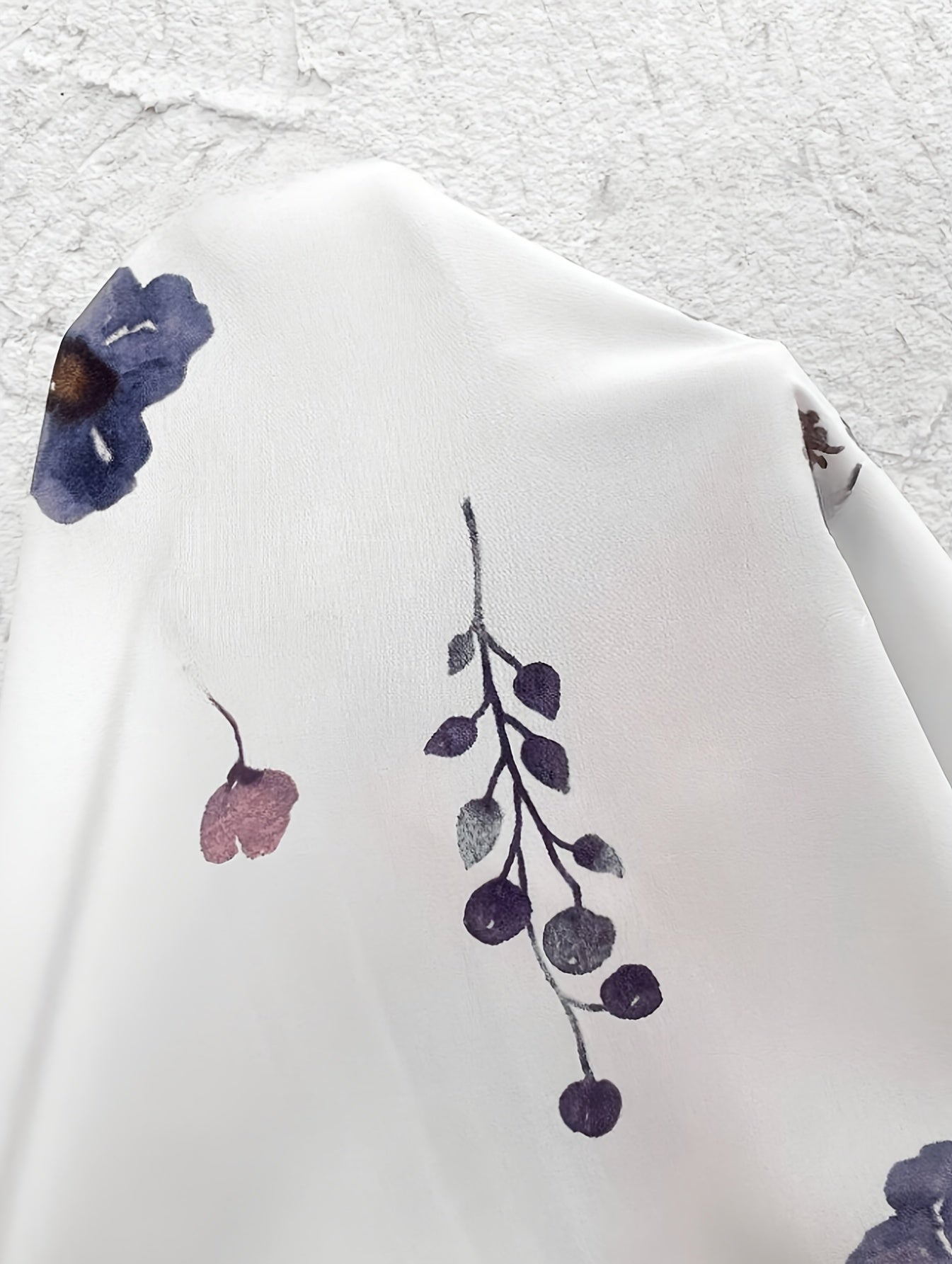 Elvira™ | Blommig Midiklänning med Elegant Känsla