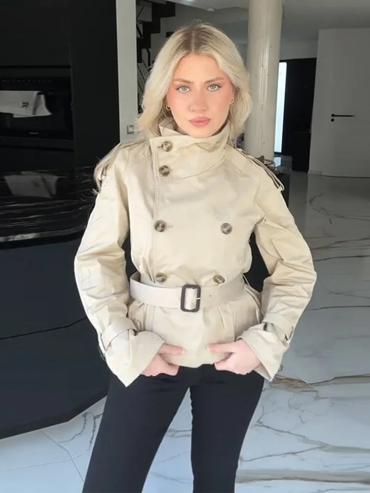 Julia™ | Tidlös Trenchcoat med Rörlig Elegans