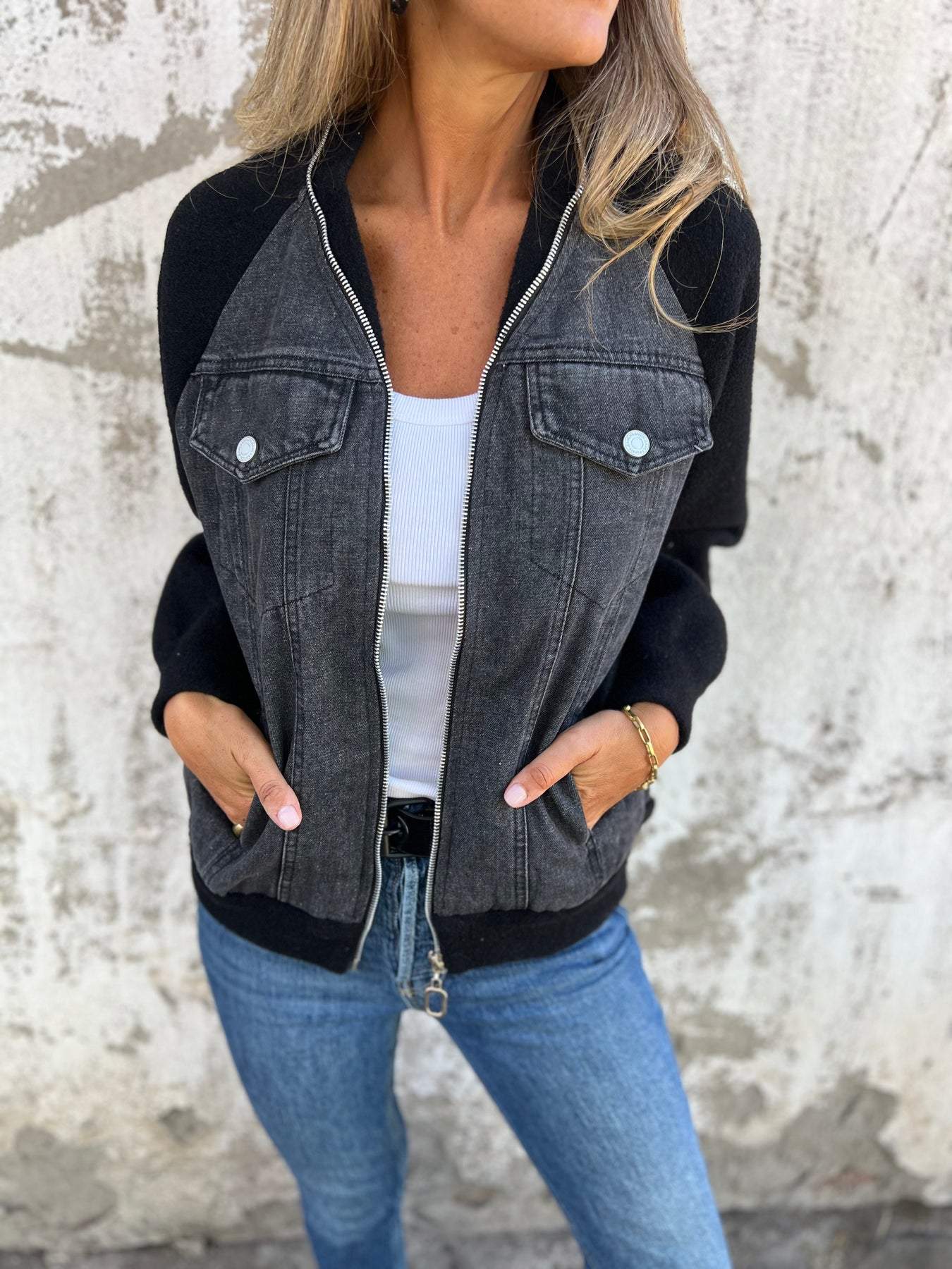 Emilia™ Bomber med Stil