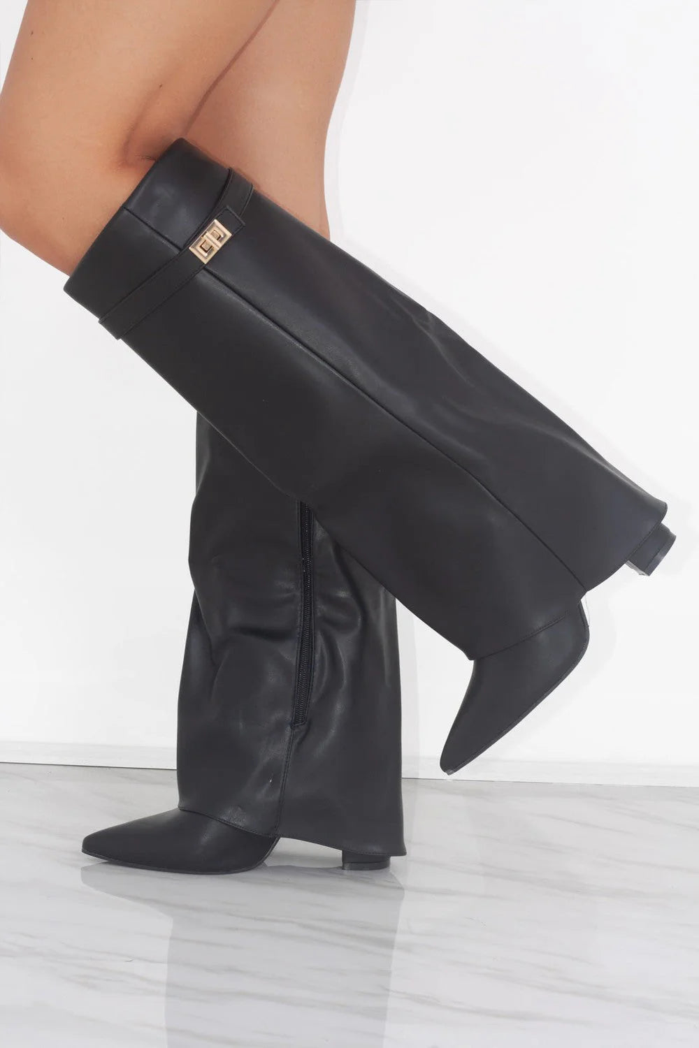 Nova™ | Virala Statementboots med Stil & Attityd