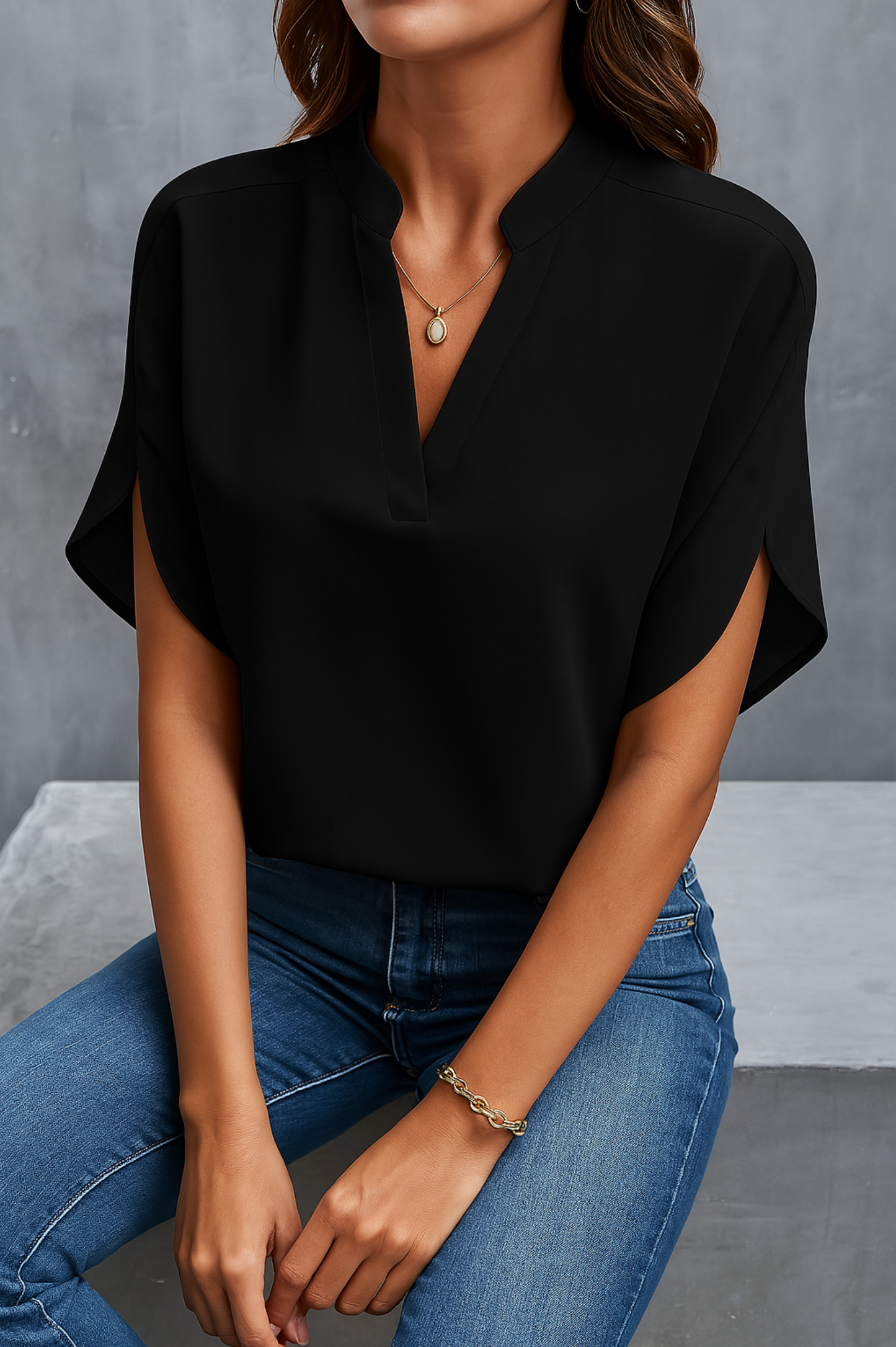 Olivia™ | Elegant Blus i Lätt Lyx