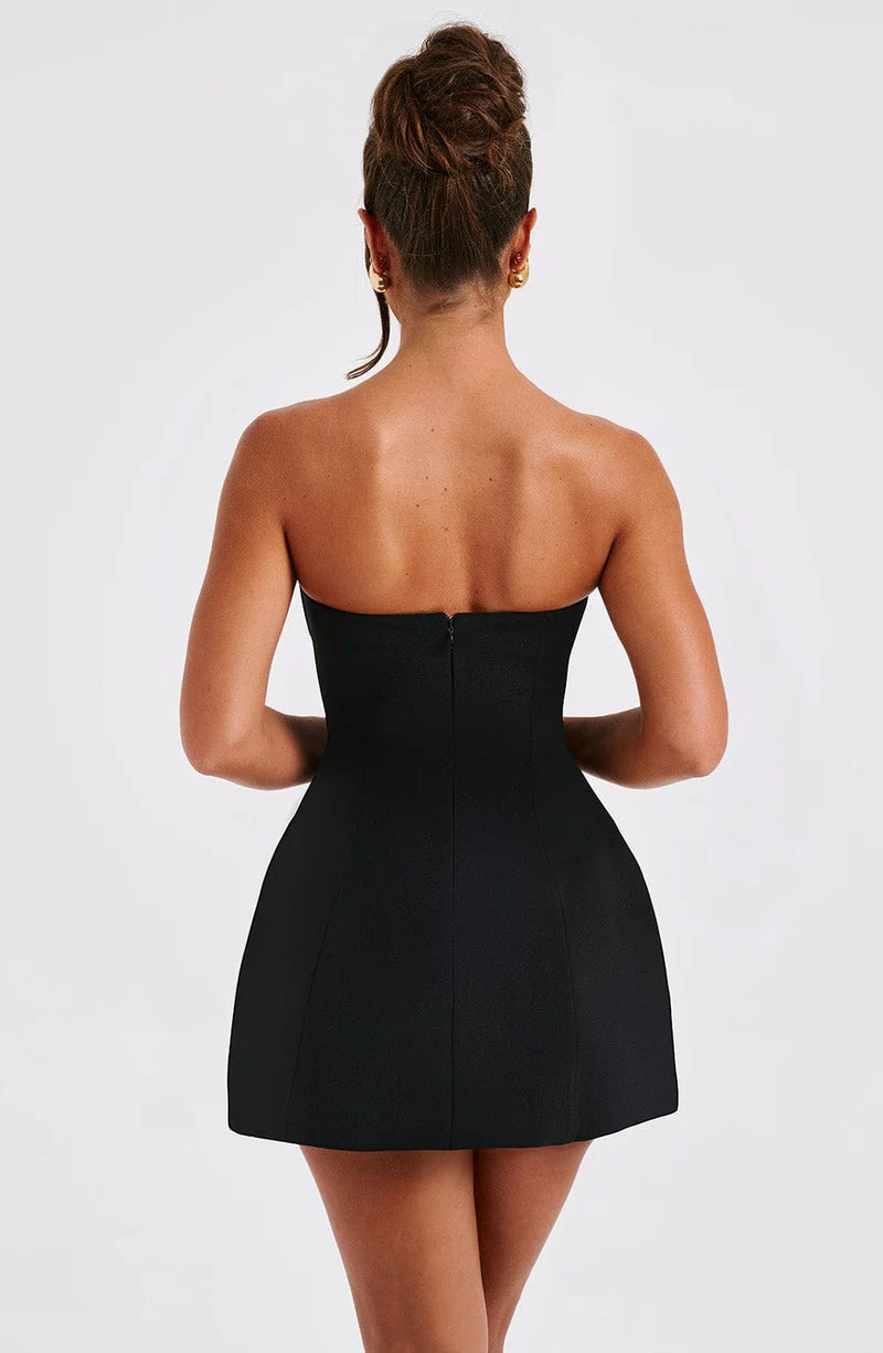 Lysende™ | Minimalistisk Klänning med Tidlös Elegans