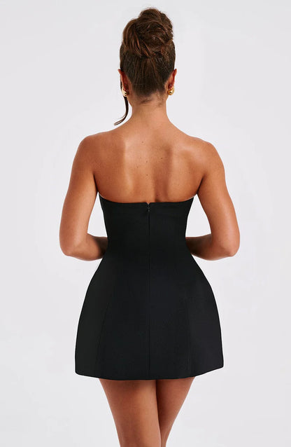 Lysende™ | Minimalistisk Klänning med Tidlös Elegans